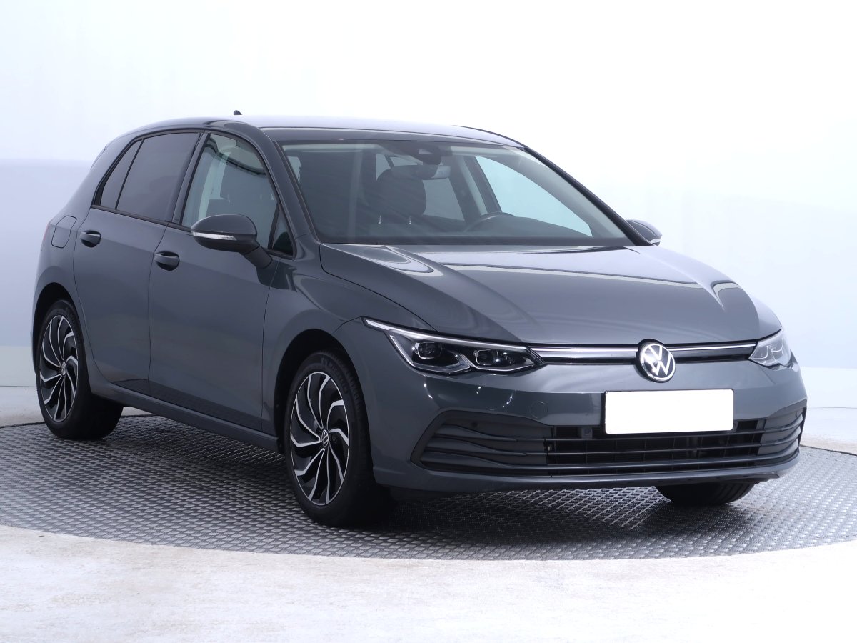 Volkswagen Golf, 2020 - celkový pohled