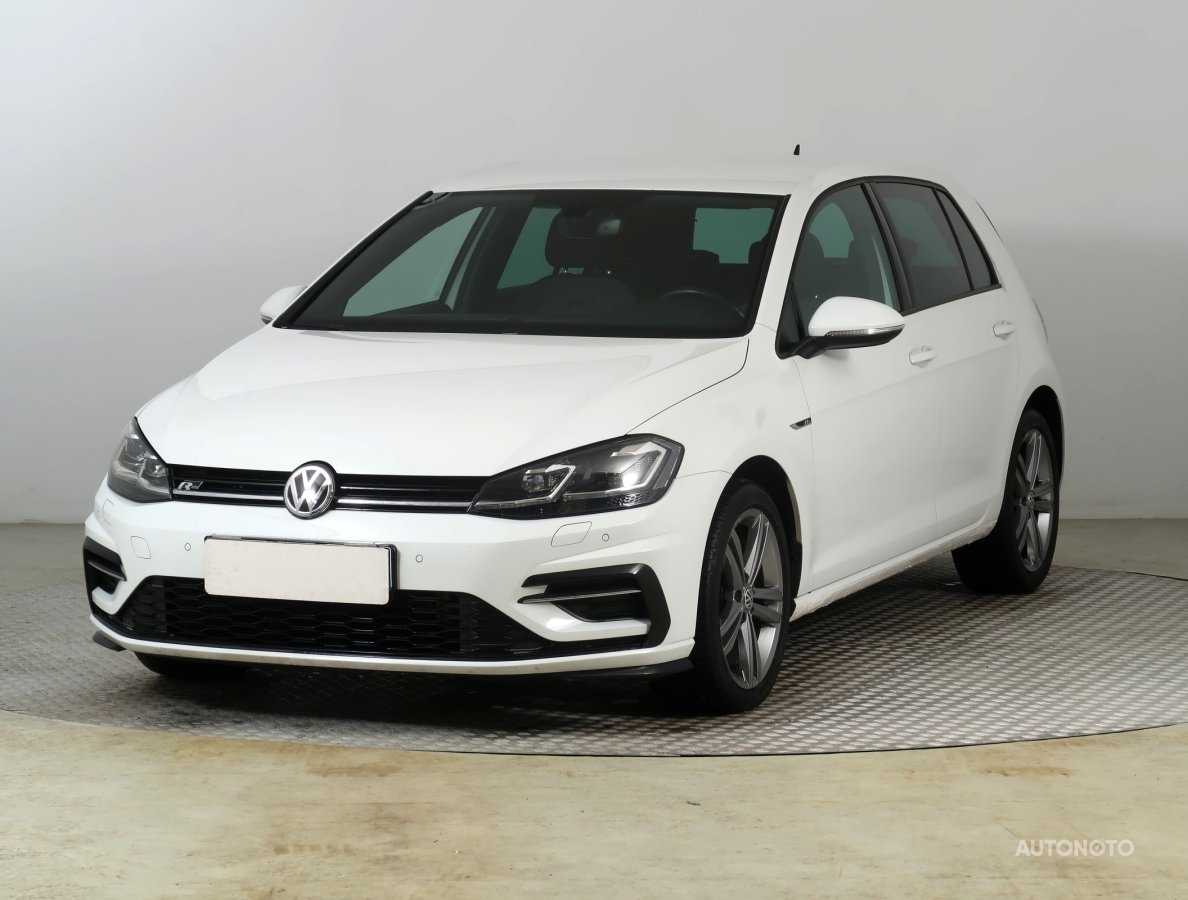 Volkswagen Golf, 2018 - pohled č. 3
