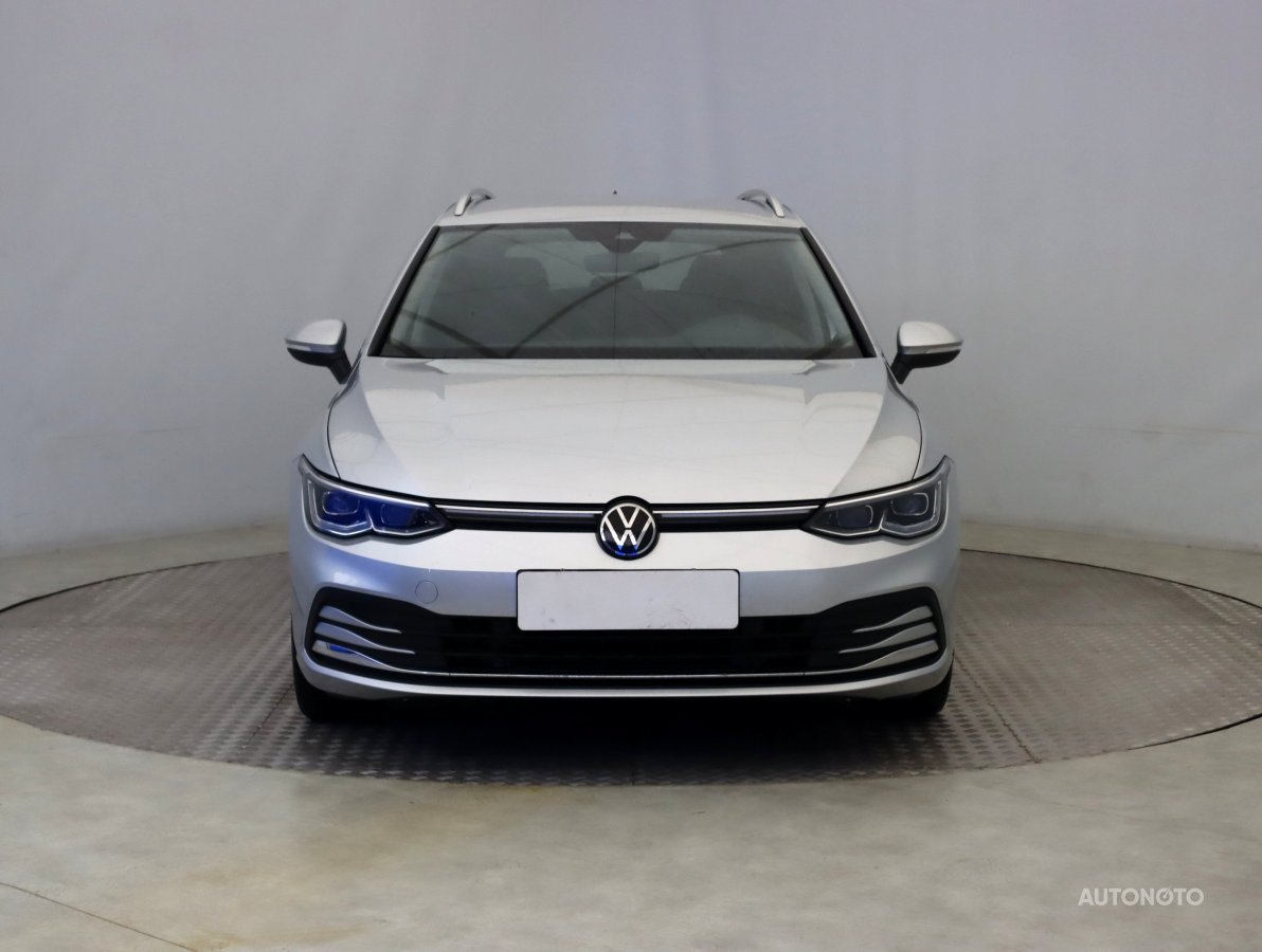 Volkswagen Golf, 2023 - pohled č. 2