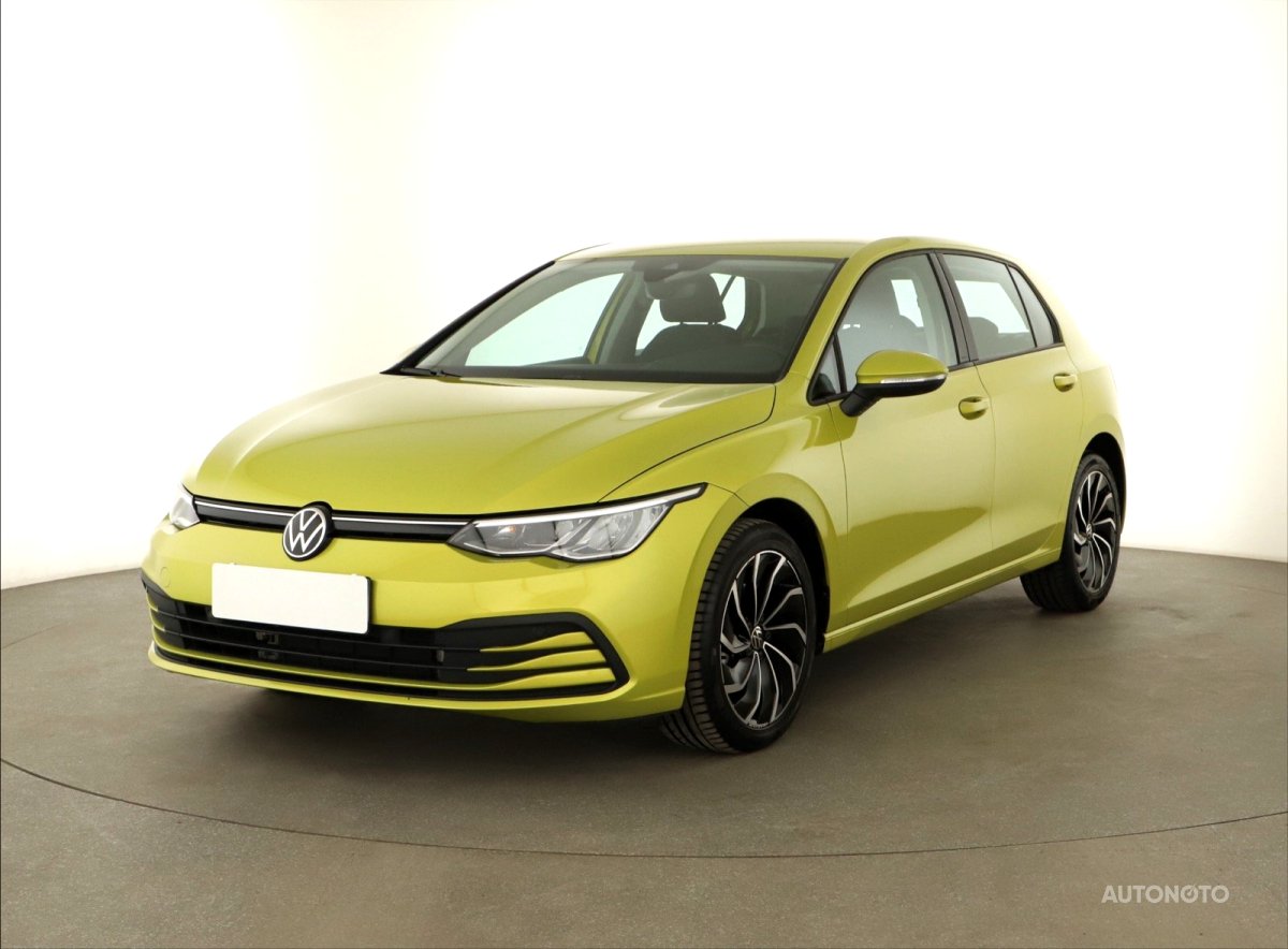 Volkswagen Golf, 2023 - pohled č. 3