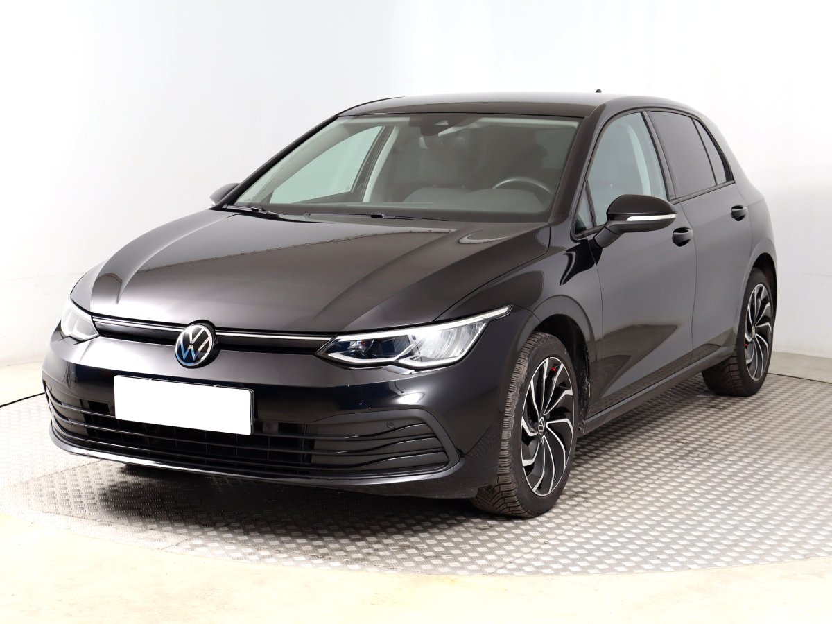 Volkswagen Golf, 2020 - pohled č. 3