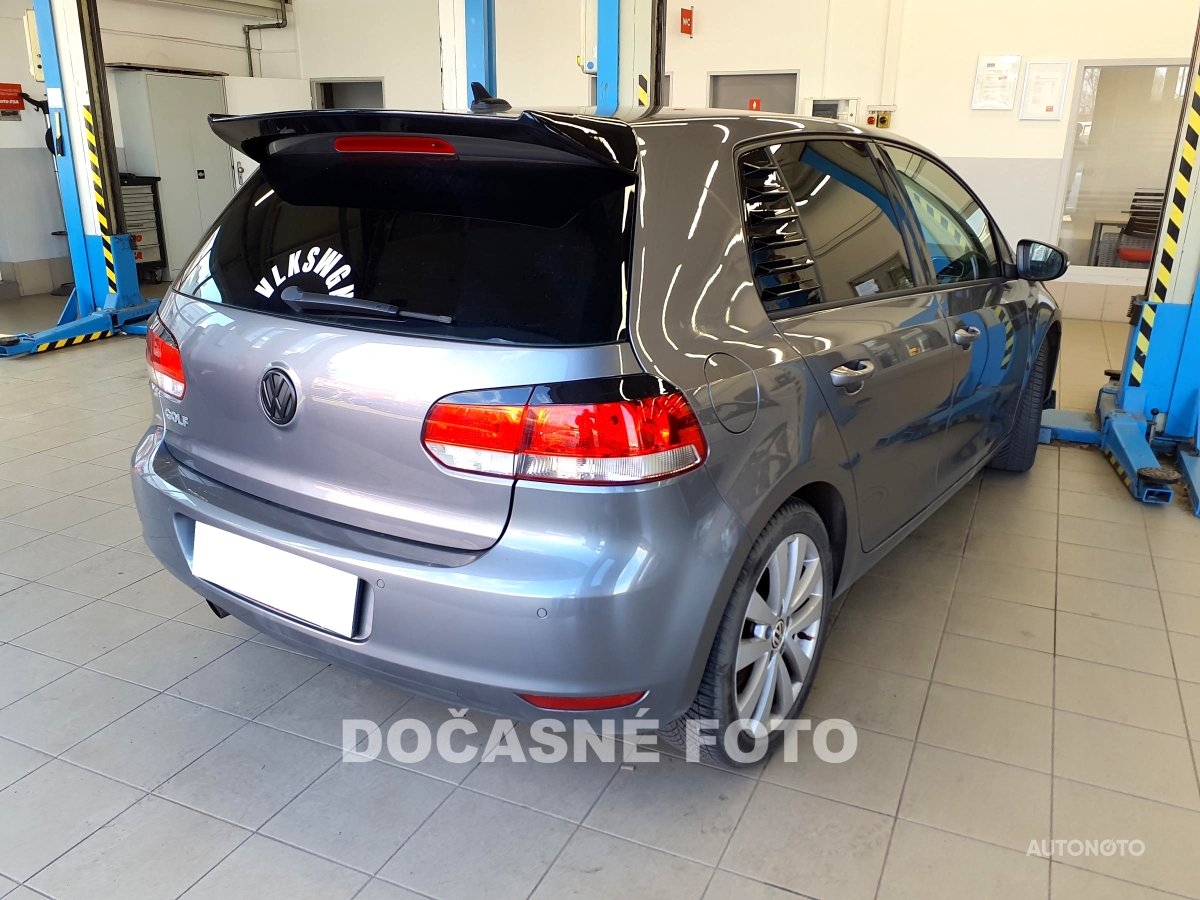 Volkswagen Golf, 2010 - pohled č. 2