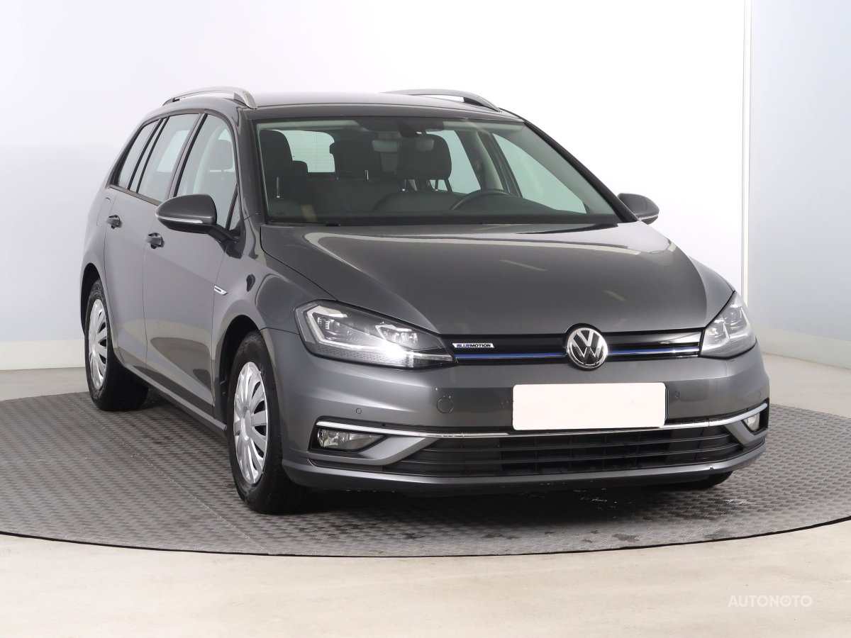 Volkswagen Golf, 2019 - celkový pohled