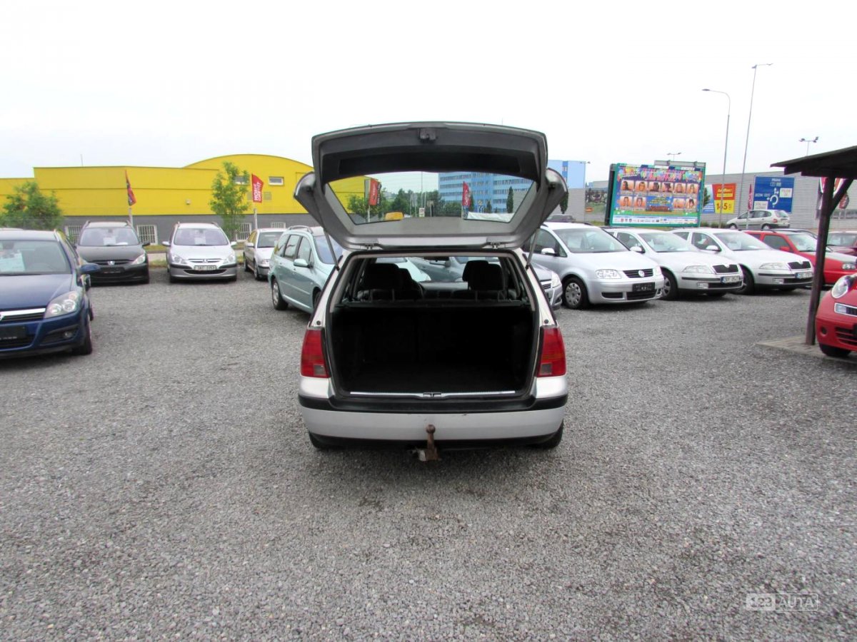 Volkswagen Golf, 2000 - pohled č. 9