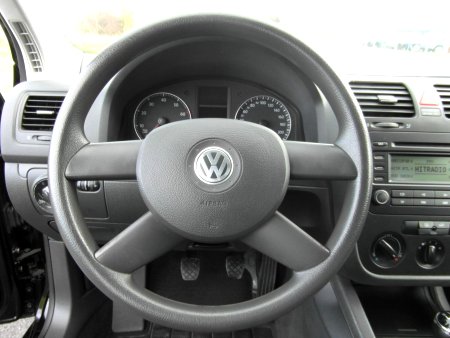 Volkswagen Golf, 2004 - pohled č. 8