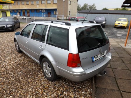 Volkswagen Golf, 2001 - pohled č. 4