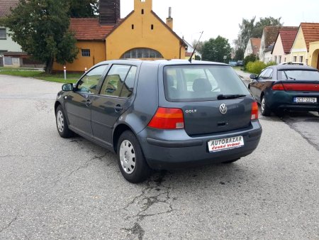 Volkswagen Golf, 2000 - pohled č. 5