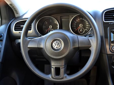 Volkswagen Golf, 2009 - pohled č. 10