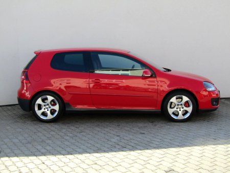 Volkswagen Golf, 2005 - pohled č. 4