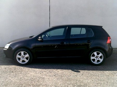 Volkswagen Golf, 2004 - pohled č. 3