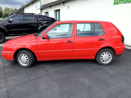 Volkswagen Golf, 1997 - pohled č. 2