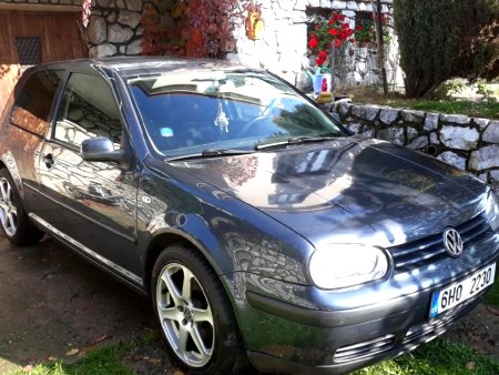 Volkswagen Golf, 2000