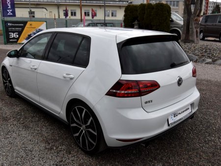 Volkswagen Golf, 2014 - pohled č. 3