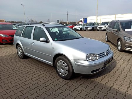 Volkswagen Golf, 2003
