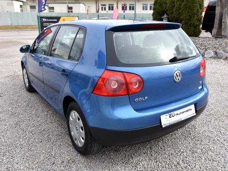 Volkswagen Golf, 2004 - pohled č. 3
