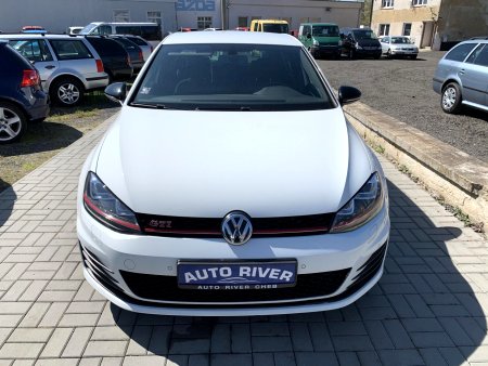 Volkswagen Golf, 2016 - pohled č. 2