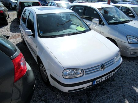 Volkswagen Golf, 1998 - pohled č. 3