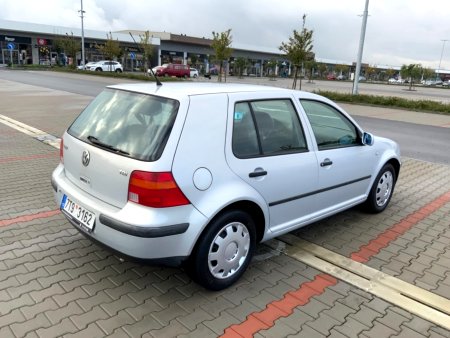Volkswagen Golf, 2000 - pohled č. 3