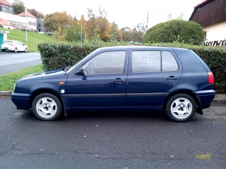 Volkswagen Golf, 1996 - pohled č. 2
