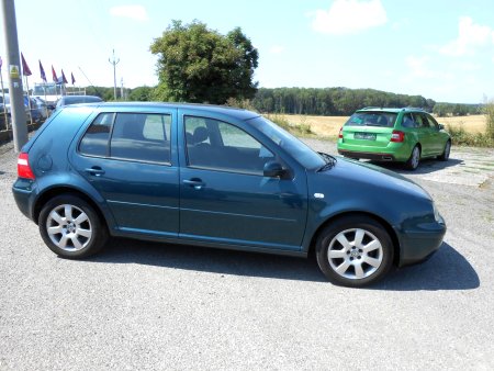 Volkswagen Golf, 2003 - pohled č. 3