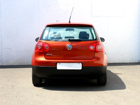 Volkswagen Golf, 2005 - pohled č. 6
