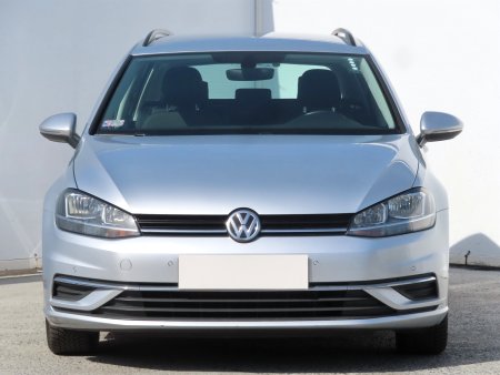 Volkswagen Golf, 2018 - pohled č. 2