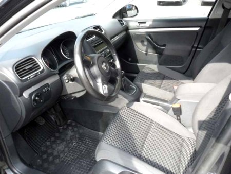 Volkswagen Golf, 2010 - pohled č. 6