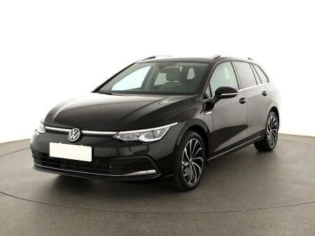 Volkswagen Golf, 2024 - pohled č. 3