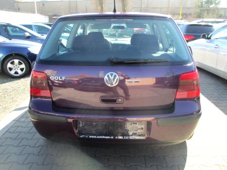 Volkswagen Golf, 2001 - pohled č. 5