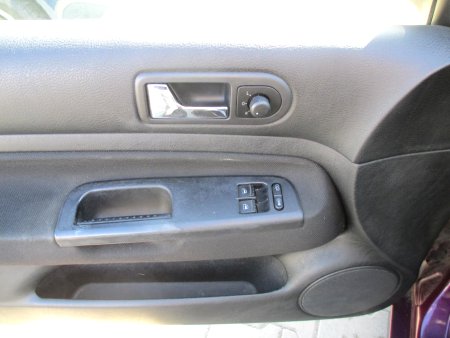 Volkswagen Golf, 2001 - pohled č. 8