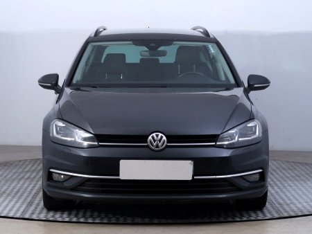 Volkswagen Golf, 2018 - pohled č. 2