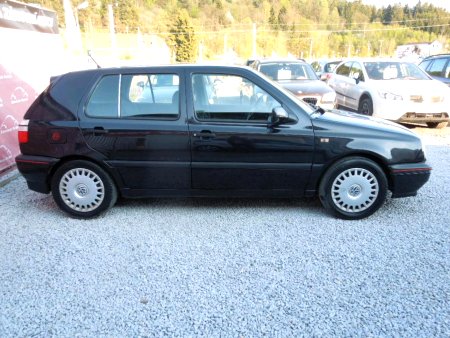Volkswagen Golf, 1995 - pohled č. 6