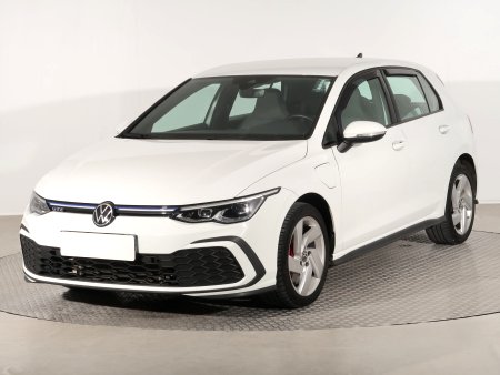 Volkswagen Golf, 2021 - pohled č. 3