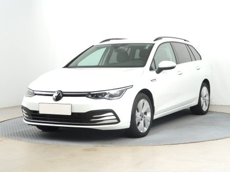 Volkswagen Golf, 2024 - pohled č. 3