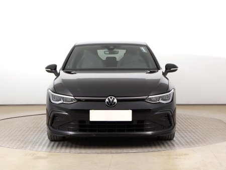 Volkswagen Golf, 2020 - pohled č. 2