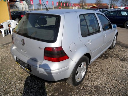 Volkswagen Golf, 1998 - pohled č. 6