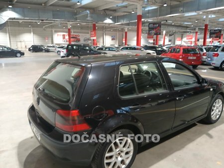 Volkswagen Golf, 2000 - pohled č. 2