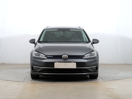 Volkswagen Golf, 2020 - pohled č. 2