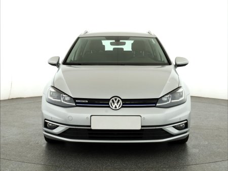 Volkswagen Golf, 2020 - pohled č. 2
