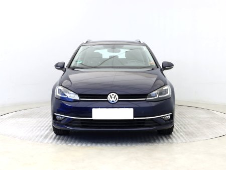 Volkswagen Golf, 2019 - pohled č. 2