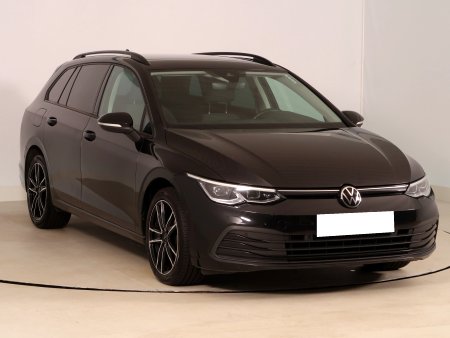 Volkswagen Golf, 2022