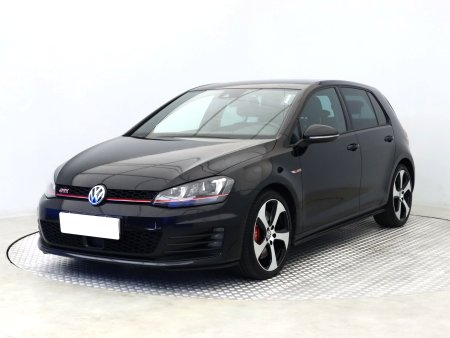 Volkswagen Golf, 2015 - pohled č. 3