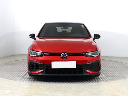 Volkswagen Golf, 2022 - pohled č. 2