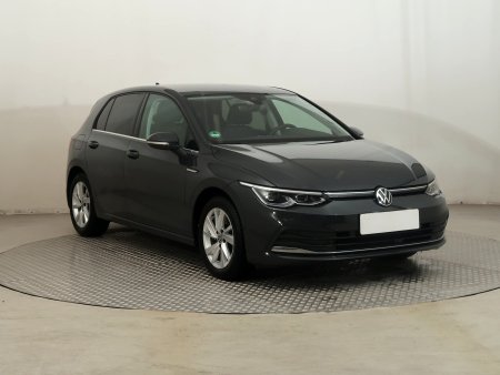 Volkswagen Golf, 2021