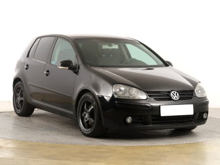 Volkswagen Golf, 2003