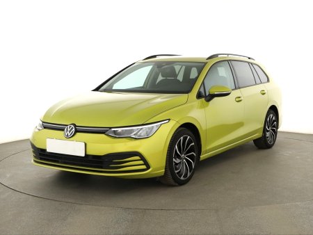 Volkswagen Golf, 2023 - pohled č. 3