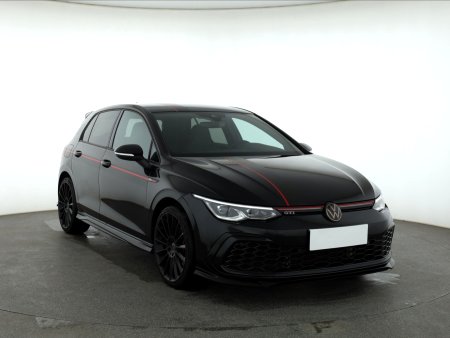 Volkswagen Golf, 2020