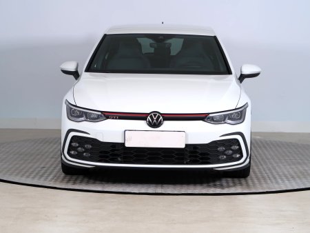 Volkswagen Golf, 2021 - pohled č. 2