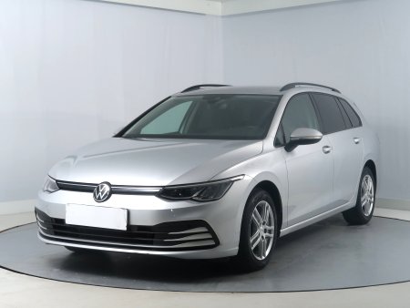 Volkswagen Golf, 2021 - pohled č. 3