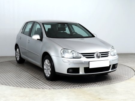 Volkswagen Golf, 2005